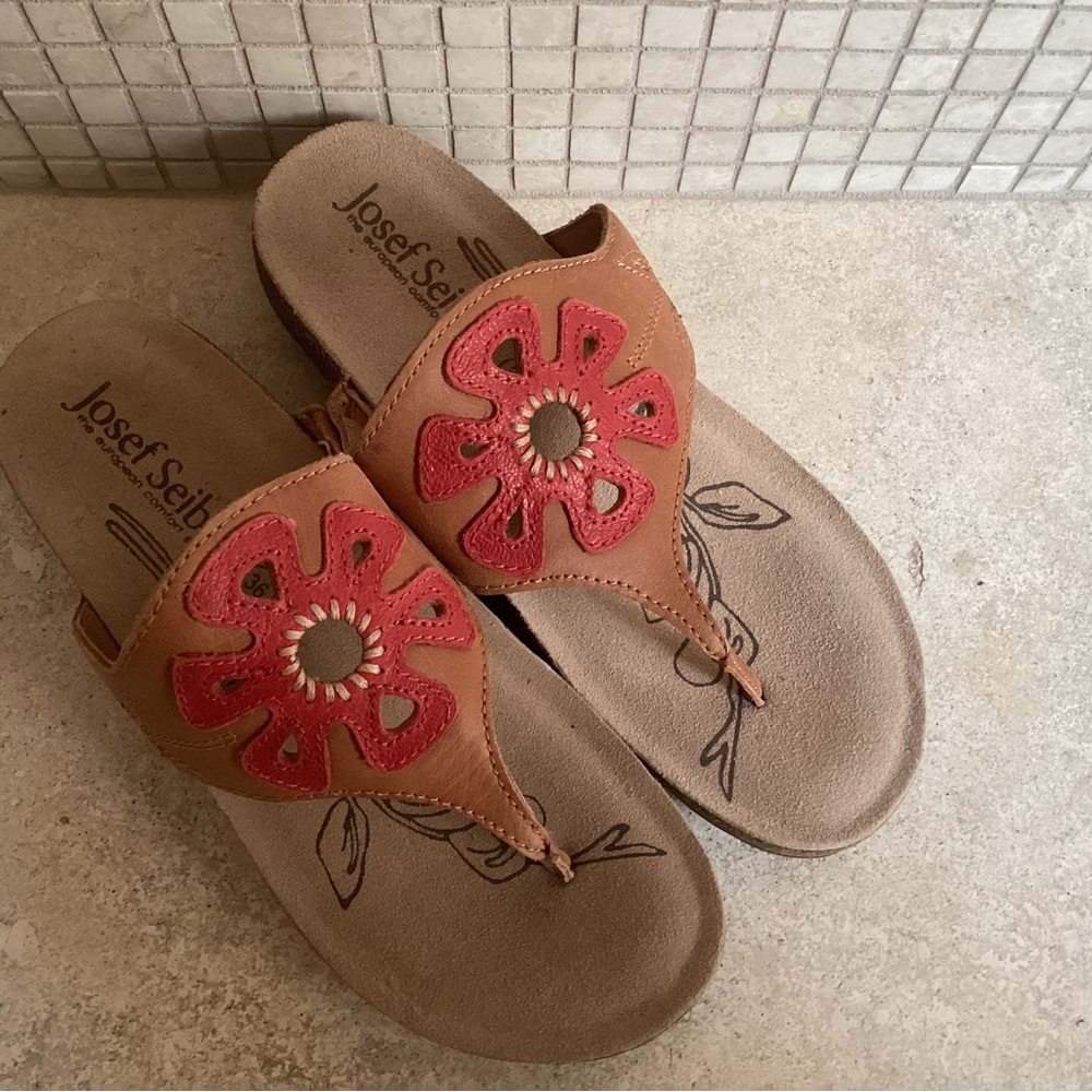 Josef Seibel Tan Sandal with Red Floral Cutout - Picture 6 of 8